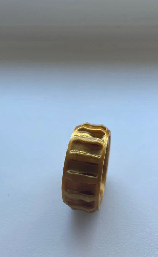 Textured Gear Fidget Ring – Precision & Calm in Every Turn